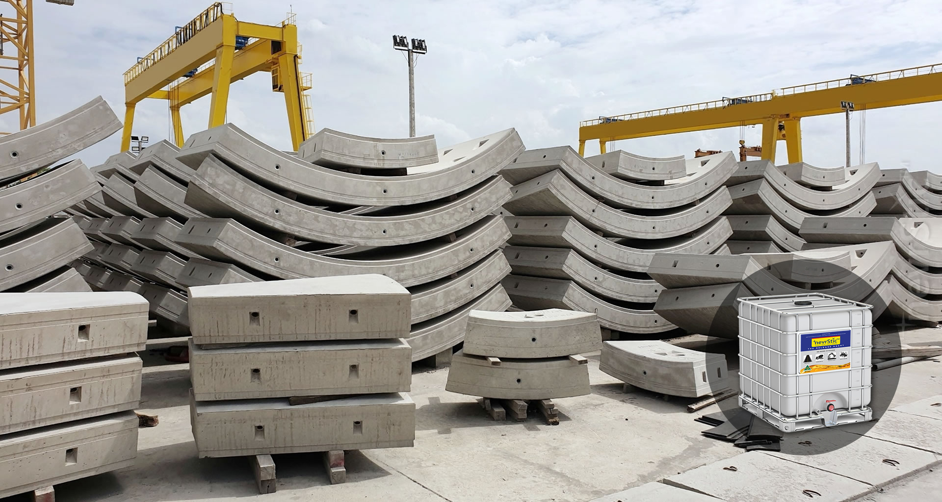 Flawless release<br/>from concrete molds<br/>No Sticking
